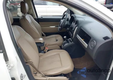 2014 Jeep Compass Latitude из США, поврежденный, VIN 1C4NJDEB6ED827134